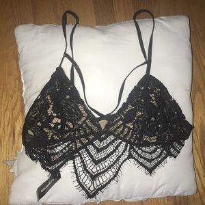 Express Black Strappy Bralette Size M